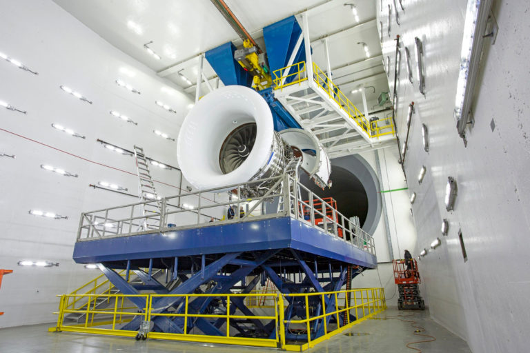 Autoquip’s Aerospace Manufacturing Lift Experience - Autoquip